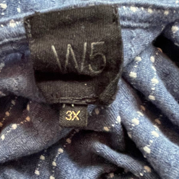 W5 Blue Swiss Dot Tie Knot Front Top Plus Size 3X - Picture 5 of 6